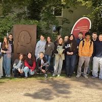 Kreativer Auftakt – Kopfhörer auf, Göttingen lauscht: Schüler:innen eröffnen den Händel-Audiowalk 2025